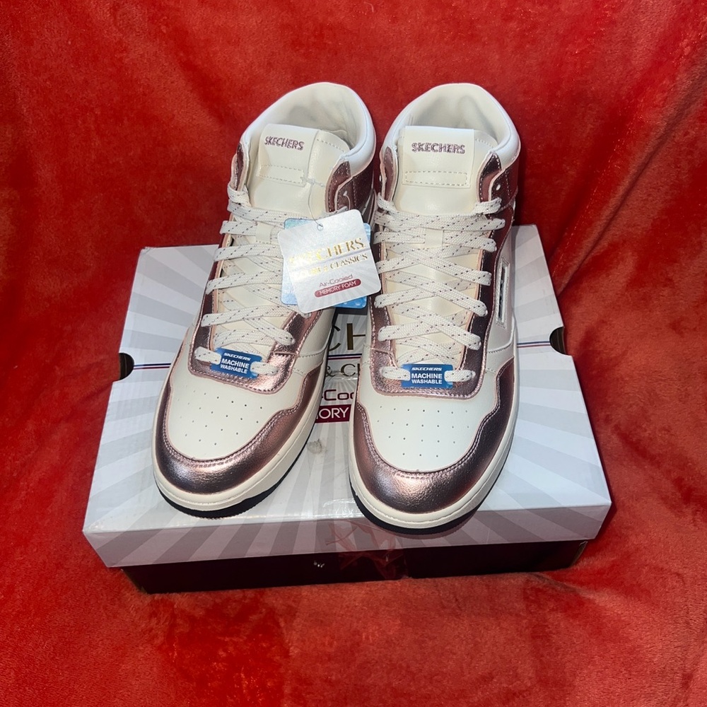 NIB Skechers Court & Classics Soft Beam Air Cooled Memory Foam High Tops W 10 - Picture 3 of 9